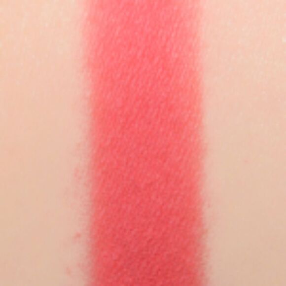 MAC Powderkiss Matte Eyeshadow in A Little Tamed - Picture 4 of 16